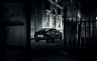 Картинка Aston Martin Vanquish, Aston Martin, Vanquish, машины, машина, тачки, авто, автомобиль, транспорт, вид сзади, сзади, amoled, амолед, черный, ночь, темнота, темный, архитектура