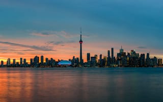 Картинка Торонто, Канада, город, города, здания, вечер, сумерки, закат, заход