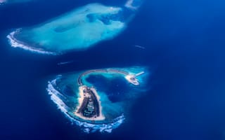 Картинка океан, море, вода, природа, голубой, бирюзовый, остров, сверху, c воздуха, аэросъемка, с дрона, Мальдивы, курорт