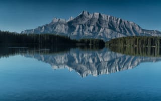 Картинка mount rundle, lake, banff, night, canada, mountain