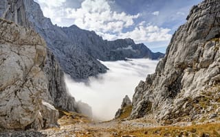 Картинка гора, камни, скалы, Цугшпитце, Zugspitze, Бавария, облака, Альпы, тропинка