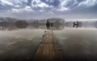 Картинка мост, озеро, туман