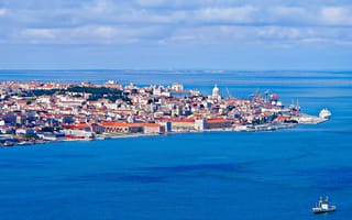 Картинка пейзаж, море, дома, корабль, Лиссабон, Португалия