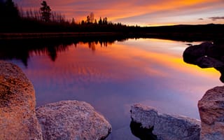 Картинка закат, лес, озеро, камни