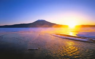 Картинка Япония, восход, гора, озеро, солнце, Хоккайдо