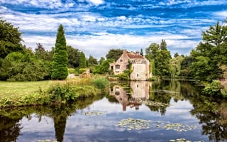 Картинка Scotney замок, облака, дом, лесистые сады, английский, берега, небольшое озеро, небо, остров, загородный