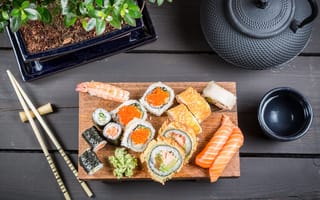 Картинка суши, соевый соус, rolls, soy sauce, sticks, японская кухня, sushi, роллы, Japanese kitchen, палочки