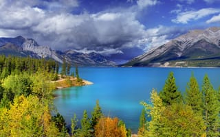 Картинка banff national park, озеро, осень, alberta, небо, деревья, canada, облака, горы