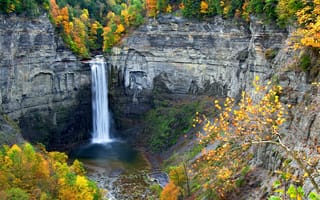 Обои осень, поток, скалы, водопад, деревья