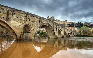 Картинка Beziers, Languedoc-Roussillon, FR