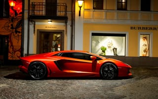 Картинка Lamborghini, Оранжевый, Aventador, Суперкар, LP700, Здание, Авто, Город, вид сбоку
