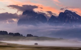 Картинка Morning Light at Alpe di Siussi, Dolomites, Italy