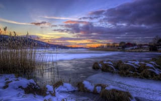Картинка Швеция, снег, озеро, рассвет, деревня Талберг, зима, холмы, лед