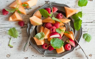 Картинка фруктовый салат, ягоды, персики, фрукты, малина
