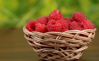 Обои корзинка, ягоды, berries, малина, basket, raspberries