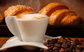 Обои круассаны, aroma coffee beans, кофейные зерна, кофе, croissants, coffee, аромат