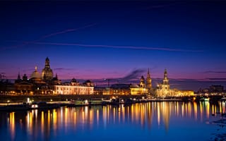 Картинка Германия, Dresden, ночь, дворцы, огни, река, дома, мост, теплоходы
