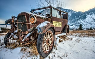 Картинка old car, left, wood, glass, snow, rust