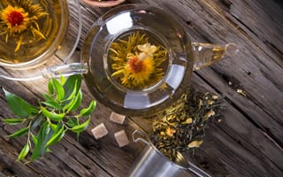 Картинка tea dry, листики, twigs, цветочки, чай сухой, чай заварной, flowers, веточка, сахар, tea pot, leaves, sugar