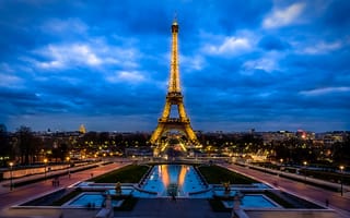 Картинка Париж, облака, огни, небо, ночь, Франция, башня