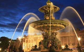 Картинка Франция, фонари, Place de la Concorde, Париж, ночь, огни, фонтан, архитектура