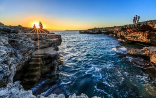 Картинка океан, прибой, Cala Blanca, скалы, Menorca, рассвет