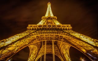 Картинка Эйфелева башня, ночь, Франция, Париж, Eiffel Tower
