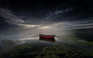 Картинка ночь, лодка, озеро, туман