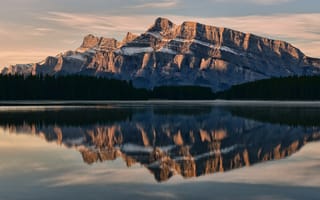 Картинка гора, отражение, Бнаф, озеро, Канада