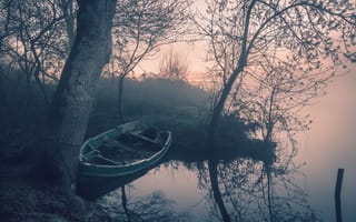 Картинка река, туман, лодка