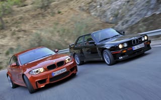 Картинка BMW, M3, м купе, чёрный, 1 Series, оранжевый, старый и новый, вираж, бмв, and, купе, E30, M Coupe, дорога, Coupe, м3, первой серии, передок