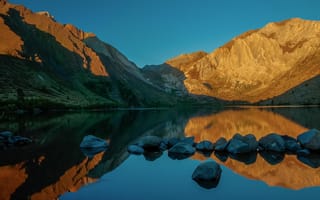 Картинка горы, озеро, камни, природа