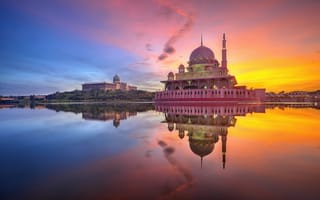 Обои Малайзия, Масджид Путра, небо, Мечеть Путра, Putrajaya Озеро, зеркало, закат, отражение, Путраджайская, облака
