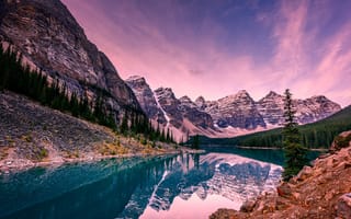 Обои Alberta, деревья, камни, Banff National Park, озеро, скалы, Canada, Moraine Lake, горы