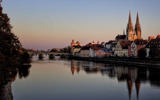 Картинка Германия, река, Regensburg, берег, закат, дома, Бавария, мост