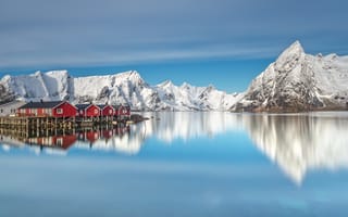 Картинка Норвегия, снег, пейзаж, побережье, берег, горы, небо, дома