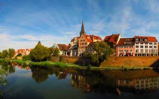 Картинка Германия, дома, вода, набережная, река, небо, отражение, Ulm