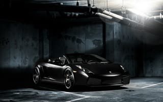 Картинка Lamborghini, блик, передняя часть, трубы, парковка, ламборджини, чёрный, лампа, black, свет, галлардо, Gallardo