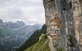 Картинка горы, здание, скалы, обрыв, дом, ступеньки, лестница
