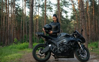 Картинка Kawasaki, мотоцикл, девушка, Форрест, Ninja, брюнетка