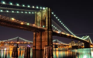 Картинка USA, город, огни, Brooklyn Bridge, New York City, Нью-Йорк, мост, Brooklyn, East River, река, ночь, Бруклинский, Manhattan Bridge, Ист-Ривер, Manhattan, NYC, Манхэттенский