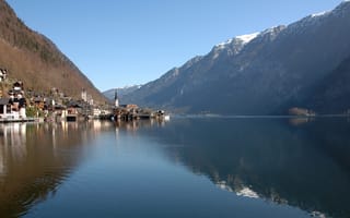 Картинка austria, городок, озеро, вода, горы, небо, отражение, австрия