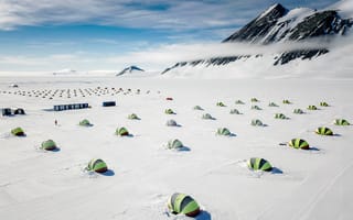 Картинка палатки, снег, равнина