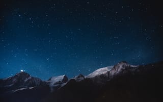 Обои звездное небо, горы, ночь