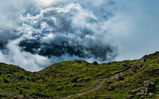 Картинка холм, поле, камни