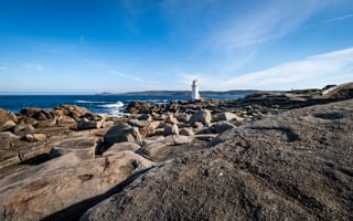 Картинка маяк, скалы, камни