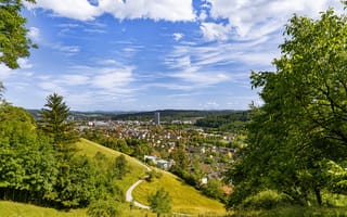 Картинка город, панорама, холмы