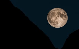 Картинка луна, склон, ночь