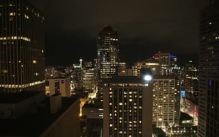 Картинка ночной город, здания, небоскреб