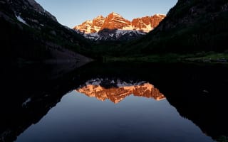 Картинка озеро, гора, отражение